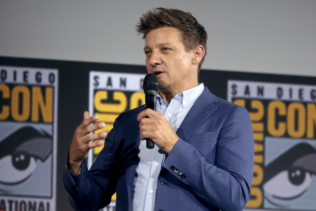 Jeremy Renner net worth, Career, Movies, Height, Age, Personal Life, Awards, Awards, And More Info
