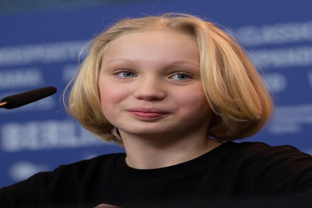 A Look Into Inspiring Facts About Helena Zengel Net Worth, Age, Bio, Height, Movies And More