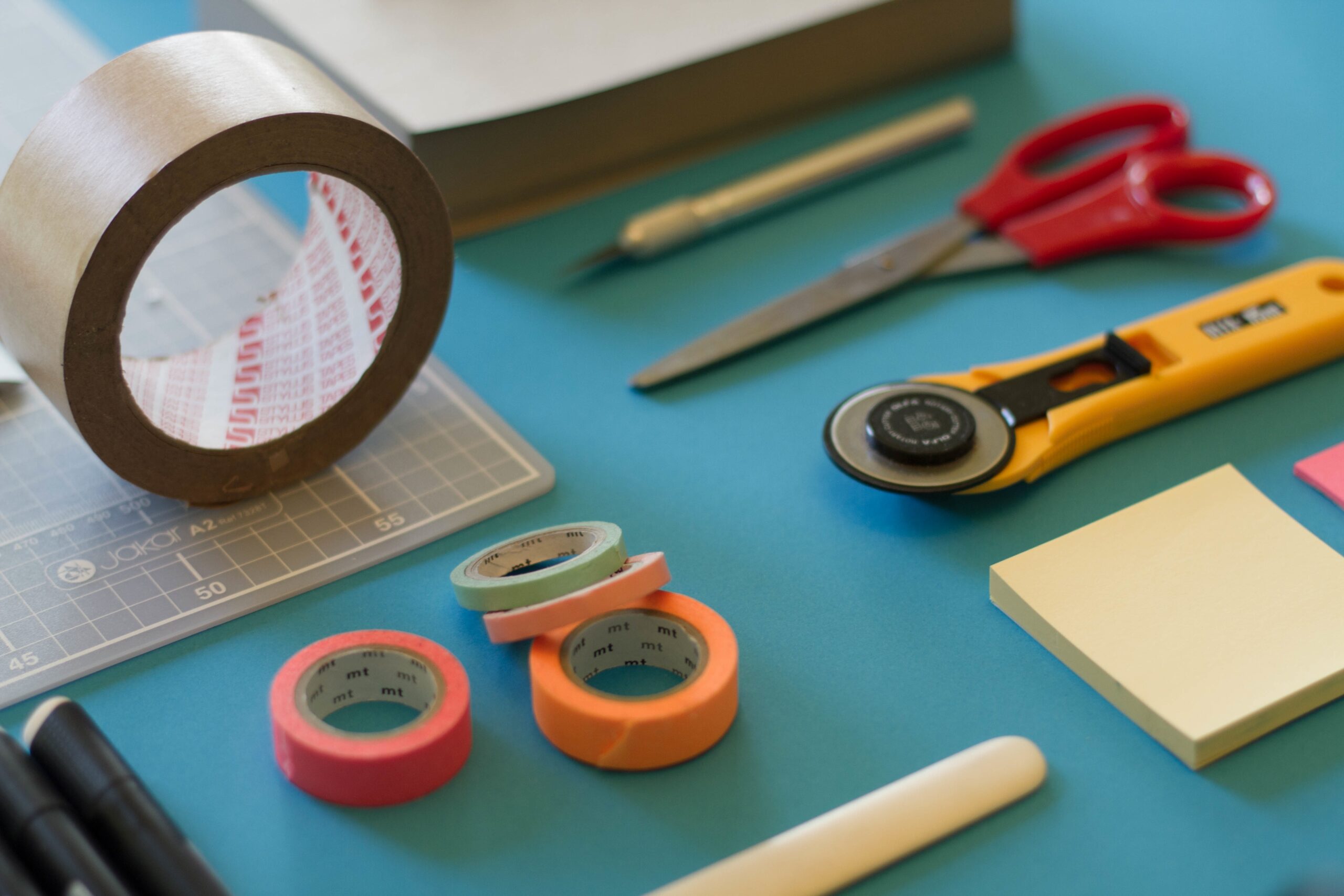 The Ultimate Guide to Choosing the Right Adhesive Products for Your Needs 