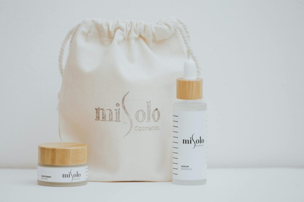 The Importance of Eco-Friendly Cosmetic Packaging: Caring for Our Planet and Your Skin