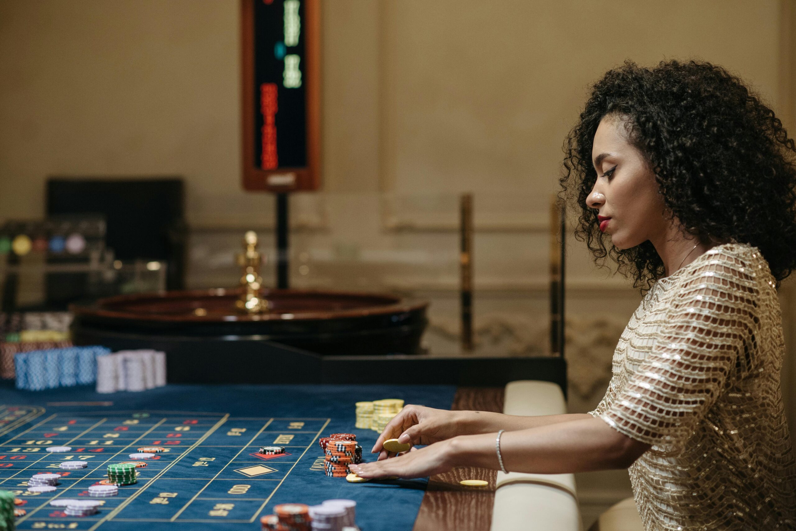Responsible Gambling in Live Dealer Casinos: Balancing Thrill and Safety