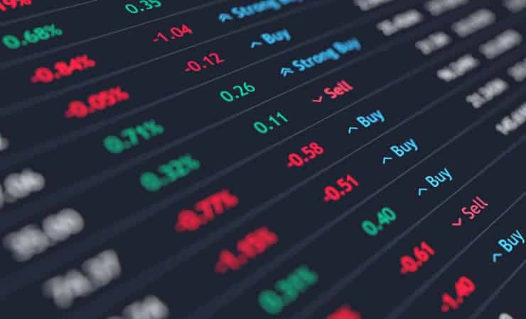 Minimum deposits: is it worth starting the game with £5?